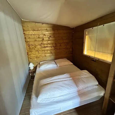 L'amandier Camping *
